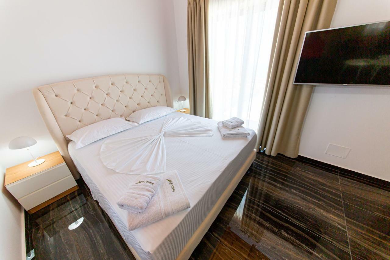 Santa Oliva Suites 卡萨米尔 外观 照片