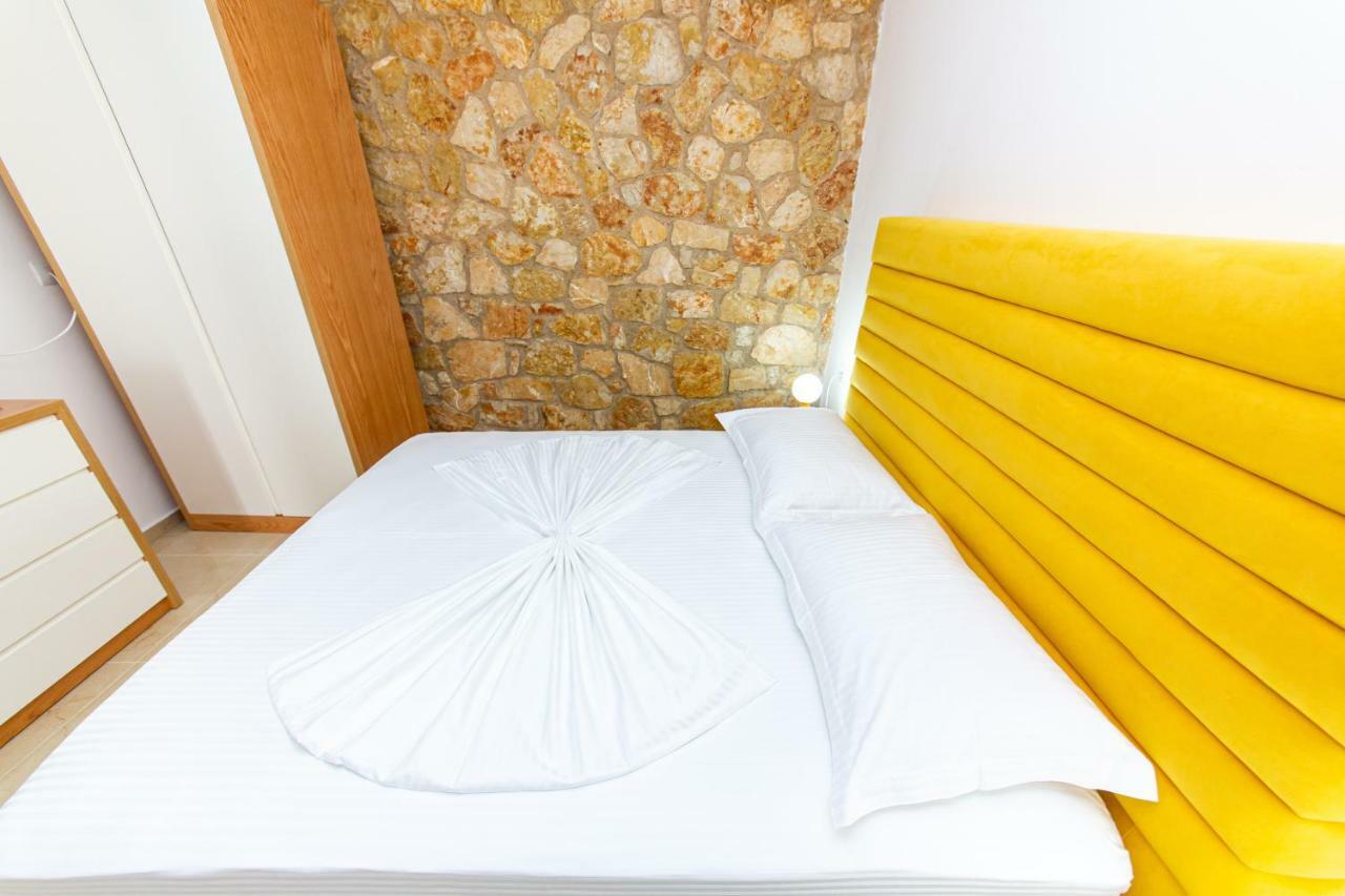 Santa Oliva Suites 卡萨米尔 外观 照片